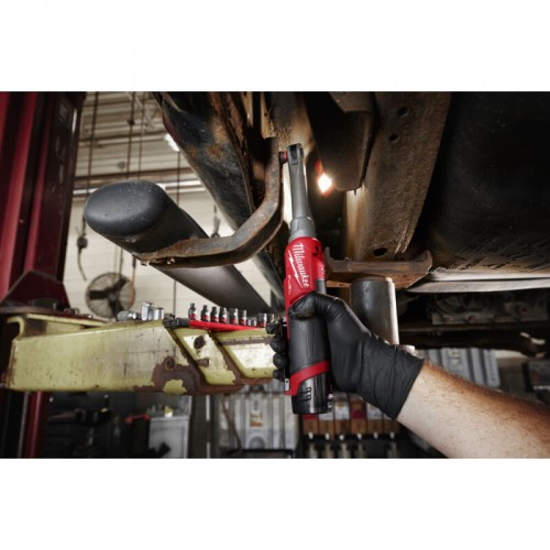 Трещётка аккумуляторная бесщёточная удлинённая MILWAUKEE 3/8\" (47 Нм) M12 2FHIR38LR-0 (каркас)