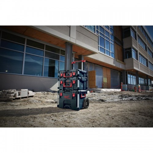 Ящик для инструмента на колесах PACKOUT MILWAUKEE TROLLEY BOX (560x410x650мм)