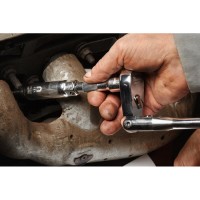 Головка хромована 3/8'' MILWAUKEE, для свічок запалювання, 9/16''