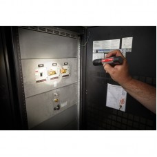 Фонарь светодиодный аккумуляторный компактный (зарядка через USB) MILWAUKEE L4 FMLED-301