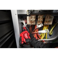 Обжимник гидравлический безматричный аккумуляторный для кабелей MILWAUKEE M18 HDCT-202C (ЗУ+2Х2Ач)