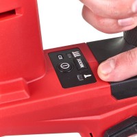 Пістолет цвяхів акумуляторний безщітковий MILWAUKEE M18 FN18GS-0X (16-54мм)(каркас+HDкейс)