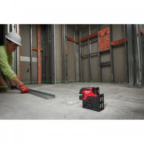 Нивелир 4х точечный лазерный аккумуляторный MILWAUKEE M12 CLL4P-0C (зелёный луч)