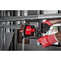 Нивелир лазерный аккумуляторный MILWAUKEE L4 CLLP-301C