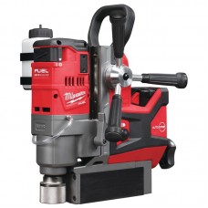 Дрель аккумуляторная бесщеточная на магнитной (постоянный магнит) станине MILWAUKEE M18 FMDP-502C