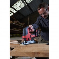 Пила лобзиковая аккумуляторная MILWAUKEE M18 BJS-402C (ЗУ+2акк.Х4Ач+кейс)