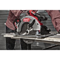Пила дискова акумуляторна безщіткова MILWAUKEE M18 FCSG66-121C, Ø190мм (ЗУ+1акХ12Ач+кейс),