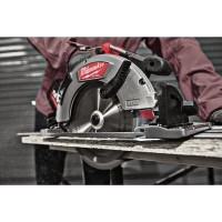 Пила дискова акумуляторна безщіткова MILWAUKEE M18 FCSG66-121C, Ø190мм (ЗУ+1акХ12Ач+кейс),