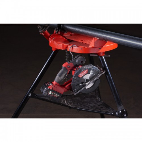 Пила дисковая аккумуляторная бесщеточная по металу MILWAUKEE M18 FMCS-502X Ø150мм (ЗУ+2Х5Ач+HDкейс)