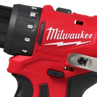 Дрель-шуруповёрт аккумуляторная бесщёточная MILWAUKEE M12 BLDDRC-202С (40Нм) (ЗУ+2акк.Х2Ач+кейс)