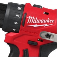 Дрель-шуруповёрт аккумуляторная бесщёточная MILWAUKEE M12 BLDDRC-402С (40Нм) (ЗУ+2акк.Х4Ач+кейс)