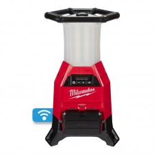 Фонарь светодиодный аккумуляторный MILWAUKEE M18 ONESLDP-0 ONE-KEY с зарядным устройством