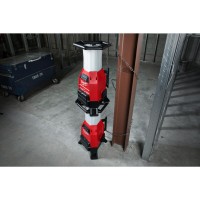 Фонарь светодиодный аккумуляторный MILWAUKEE M18 ONESLDP-0 ONE-KEY с зарядным устройством