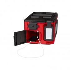 Зарядное устройство/фонарь MILWAUKEE PACKOUT M18 POALC-0