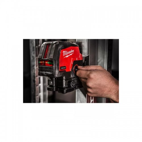 Нивелир линейно-точечный аккумуляторный MILWAUKEE M12 CLLP-301C (зелёный луч)