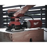 Шліфувальна машина MILWAUKEE SPS 140 4933447015