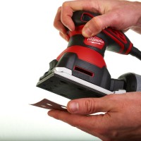 Шліфувальна машина MILWAUKEE SPS 140 4933447015