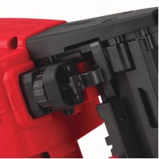 Степлер скобозабивной аккумуляторный зауженный бесщеточный MILWAUKEE M18 FNCS18GS-0X 9,5-38 мм