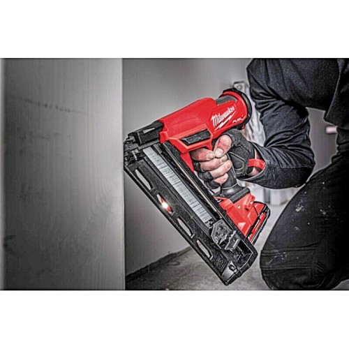 Пистолет гвоздезабивной аккумуляторный бесщёточный MILWAUKEE M18 FN16GA-202X (32-64мм)(ЗУ+2Х2Ач)