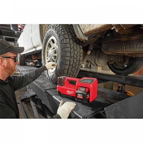 Компрессор воздушный аккумуляторный бесщеточный MILWAUKEE M18 BI-0 (каркас)