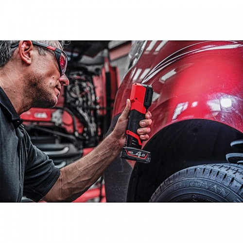 Фонарь светодиодный аккумуляторный для цветоподбора MILWAUKEE M12 CML-401 (ЗУ+1акк.Х4Ач)