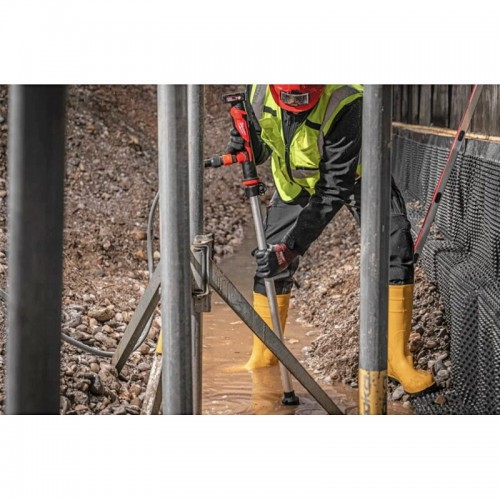 Насос аккумуляторный для перекачки жидкости MILWAUKEE M12 BSWP-0 (каркас)