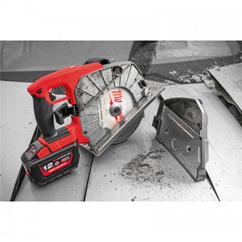 Пила дисковая аккумуляторная бесщеточная по металлу MILWAUKEE M18 FMCS66-0C Ø203мм (каркас)