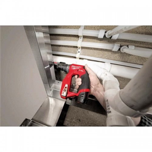 Дрель-шуруповерт аккумуляторная бесщеточная MILWAUKEE M12 FDDXKIT-202X,34Нм (4насадки+ЗУ+2Х2Ач+кейс)