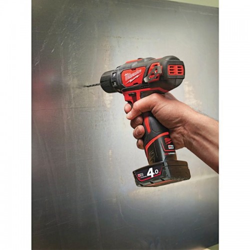Дрель-шуруповёрт аккумуляторная MILWAUKEE M12 BDD-202C (30 Нм) (замена на 4933499686)