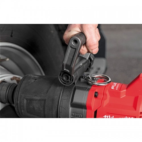 Гайковерт аккумуляторный бесщеточный MILWAUKEE 1'' (2711Нм) M18 ONEFHIWF1DS-0C, с кольцом (каркас)