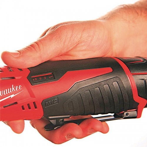Трещётка аккумуляторная бесщёточная MILWAUKEE 1/4\" (40 Нм) M12 IR-201B (ЗУ+1акк.Х2Ач+сумка)