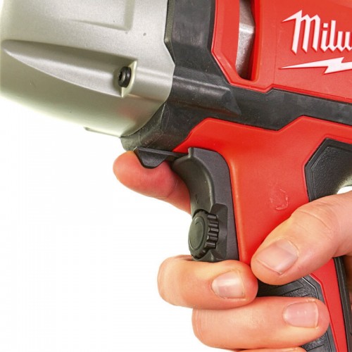 Гайковерт ударный 3/4\" MILWAUKEE IPWE 520 R крут. мом. 520 Нм, 4933451525