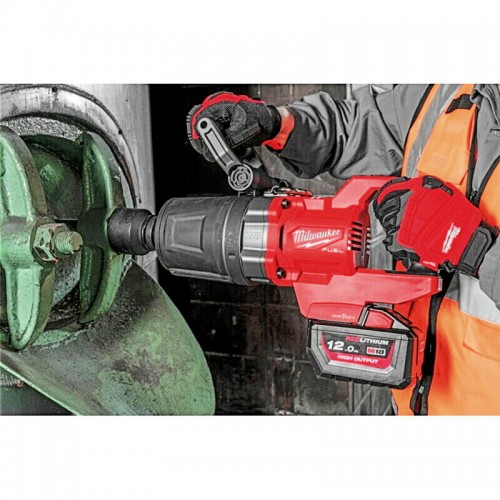 Гайковерт аккумуляторный бесщеточный MILWAUKEE 1'' (2711Нм) M18 ONEFHIWF1DS-121C, с кольцом(ЗУ+1ак.)