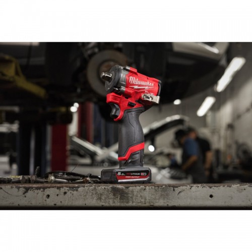 Гайковерт аккумуляторный бесщёточный MILWAUKEE 1/2\" (746 Нм) M12 FCIWF12G3-502X,с кольцом