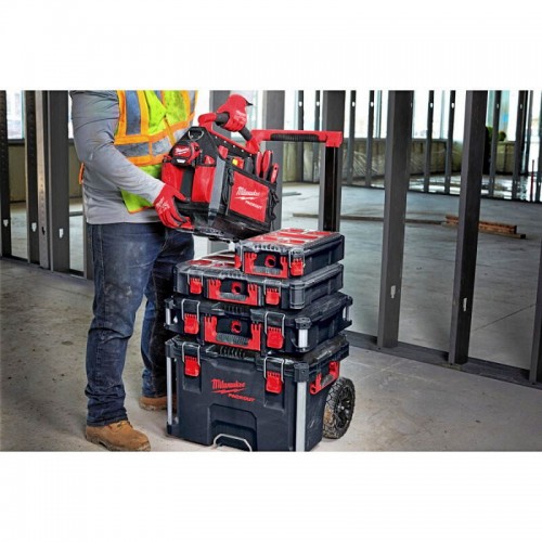 Ящик для инструмента на колесах PACKOUT MILWAUKEE TROLLEY BOX (560x410x650мм)