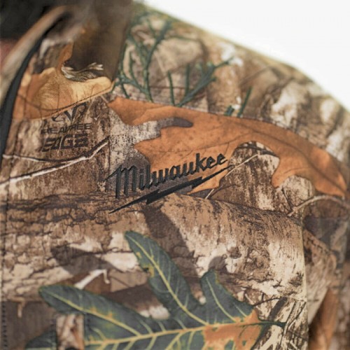Куртка с подогревом MILWAUKEE, M12 HJCAMO6-201 (M), камуфляжная (размер M) (+ЗУ, 1 аккум.Х 2Ач)