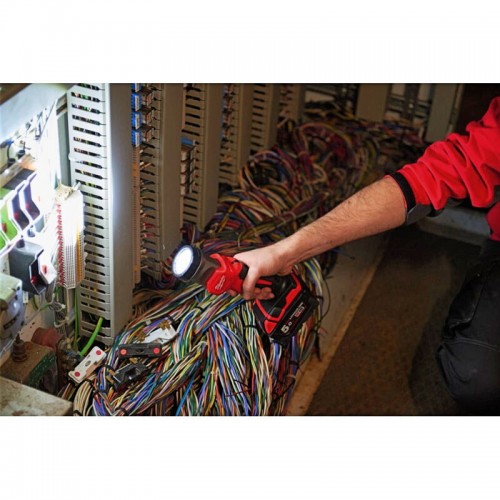 Фонарь светодиодный аккумуляторный MILWAUKEE M18 TLED-0