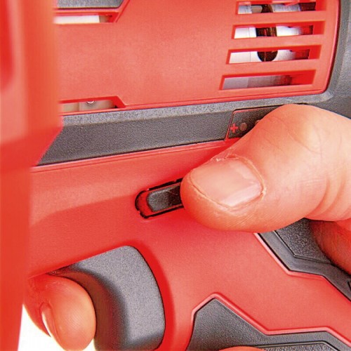 Машина прочистная аккумуляторная MILWAUKEE M12 BDC6-202C трос 6м (ЗУ+2акк.Х2Ач+ведро)