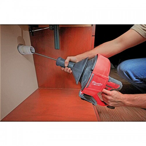 Машина прочистная аккумуляторная MILWAUKEE M12 BDC6-202C трос 6м (ЗУ+2акк.Х2Ач+ведро)
