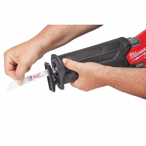 Пила сабельная аккумуляторная бесщёточная MILWAUKEE M18 FSZ-0X (каркас+HDкейс)