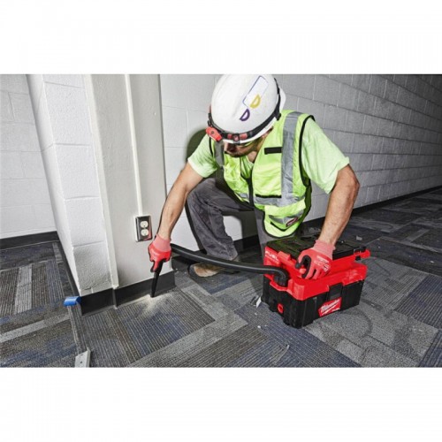 Пылесос аккумуляторный бесщеточный PACKOUT MILWAUKEE M18 FPOVCL-0 (каркас) для воды и сухого мусора