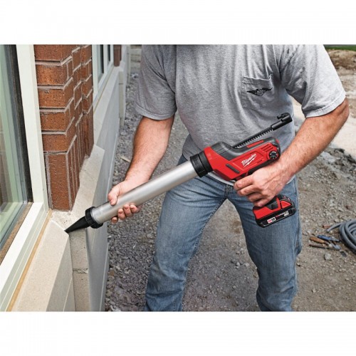 Пистолет для герметика аккумуляторный MILWAUKEE C18 PCG/600A-0B (600мл) (каркас)