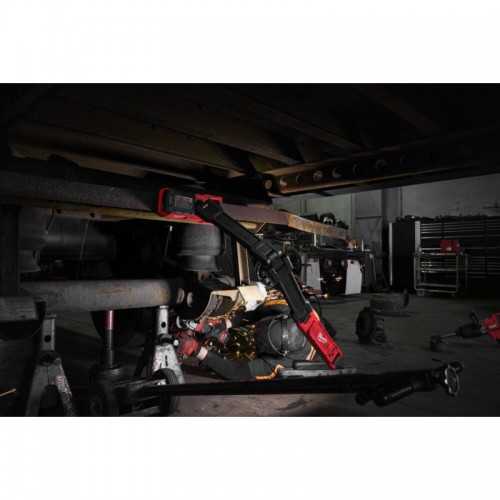 Фонарь светодиодный аккумуляторный MILWAUKEE M18 ABL-0 на магните