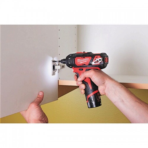 Шуруповерт аккумуляторный MILWAUKEE M12 BD-0 (30Нм) (каркас)