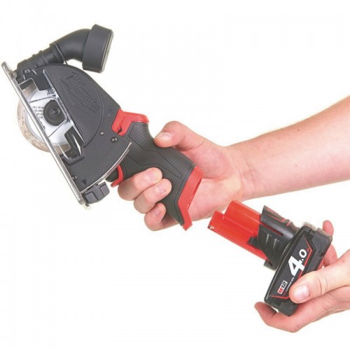 Пила дисковая универсальная аккумуляторная бесщёточная MILWAUKEE M12 FCOT-422X, Ø76 (ЗУ+2акк+кейс)