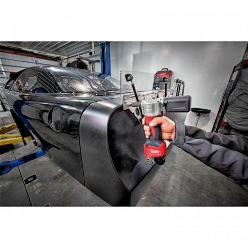 Заклепочник аккумуляторный MILWAUKEE M12 BPRT-0 Ø закл. 2,4-4,8мм (каркас)