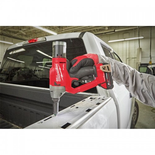 Заклепочник акумуляторний бесщеточный MILWAUKEE M18 ONEFPRT-0X (Ø4,8-7,0мм)(каркас+HDкейс)