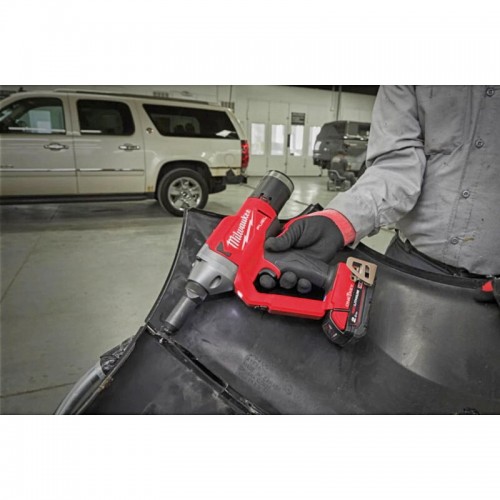 Заклепочник акумуляторний бесщеточный MILWAUKEE M18 ONEFPRT-0X (Ø4,8-7,0мм)(каркас+HDкейс)